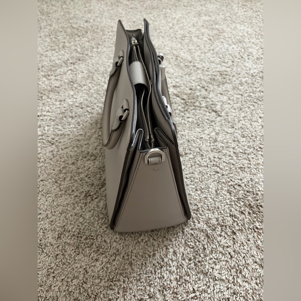Michael Kors Elegant Gray Satchel - Picture 3 of 8